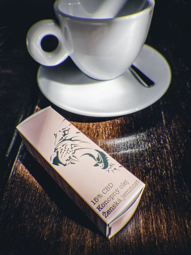 Ženská jemnost - 15% CBD olej - 10ml - Bonghemia