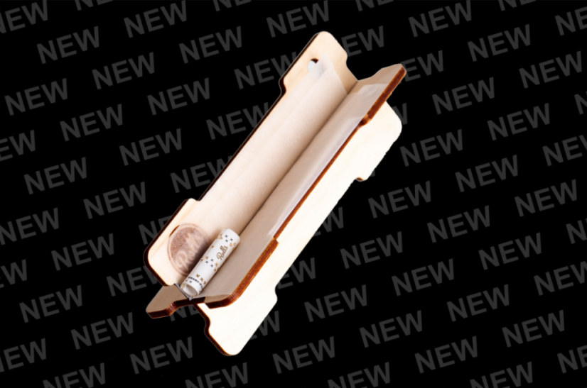 Rolls dřevěná podložka pro balení cigaret